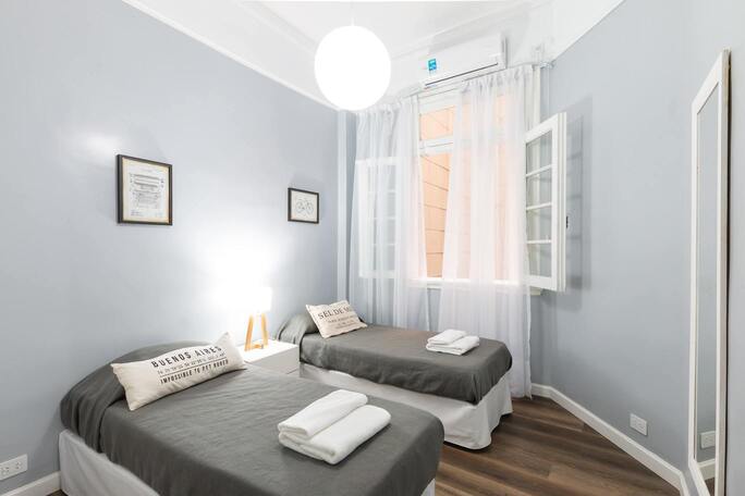 photo d'une chambre de l'Hôtel du Port